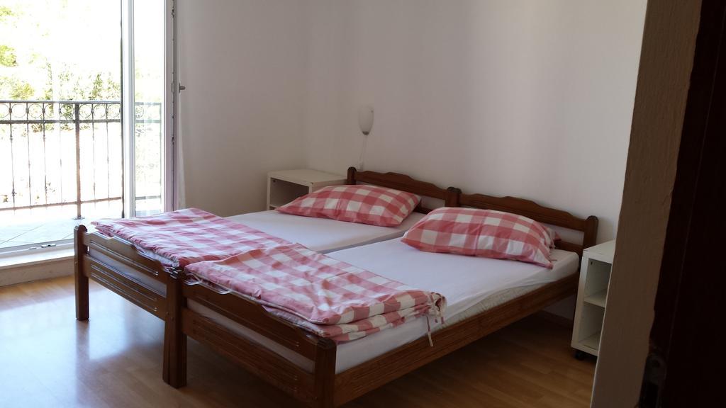 Apartments Dupin Primošten Cameră foto
